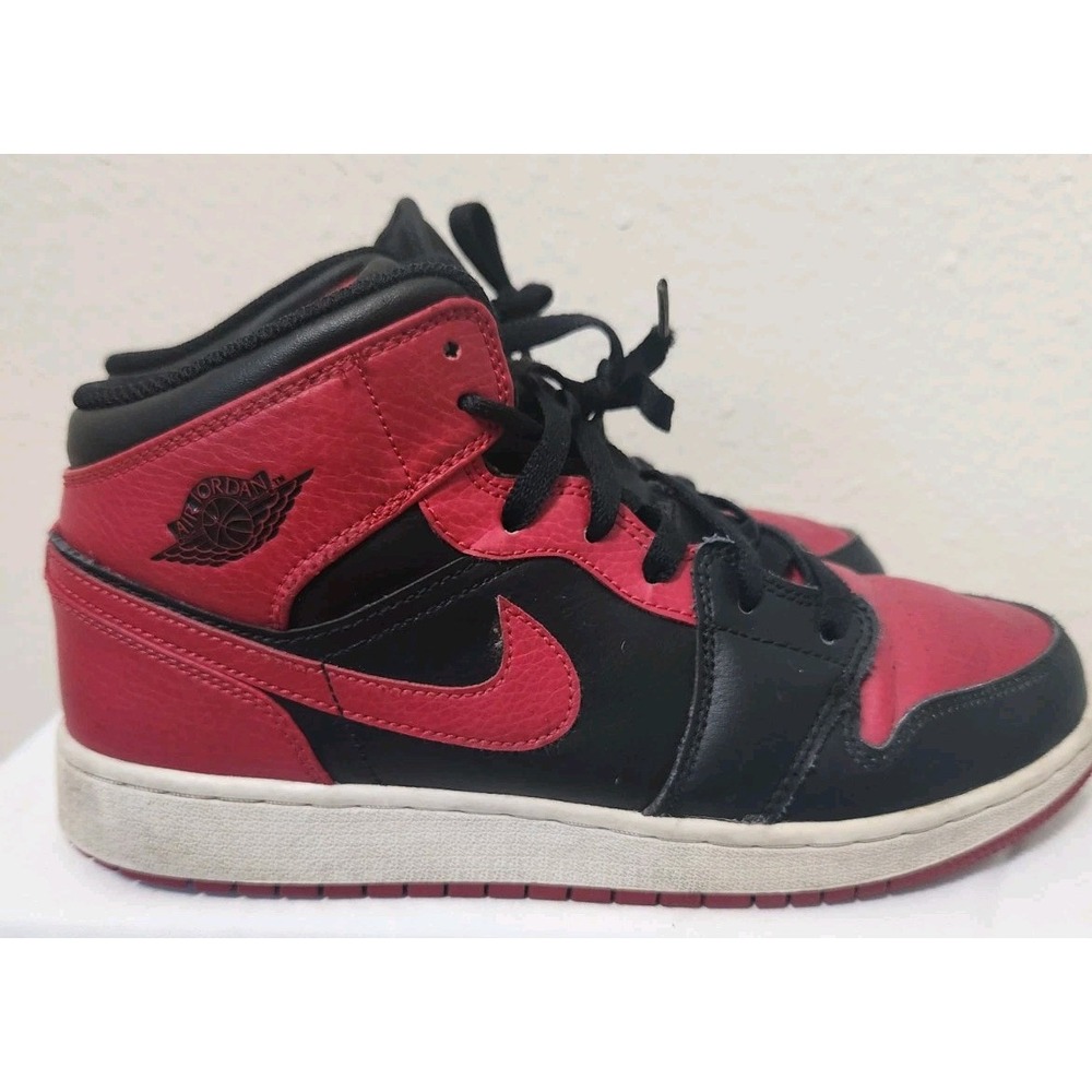 Nike Youth Air Jordan 1 Mid 554725-074 Red Basketball Shoes Sneakers Size 7 2020